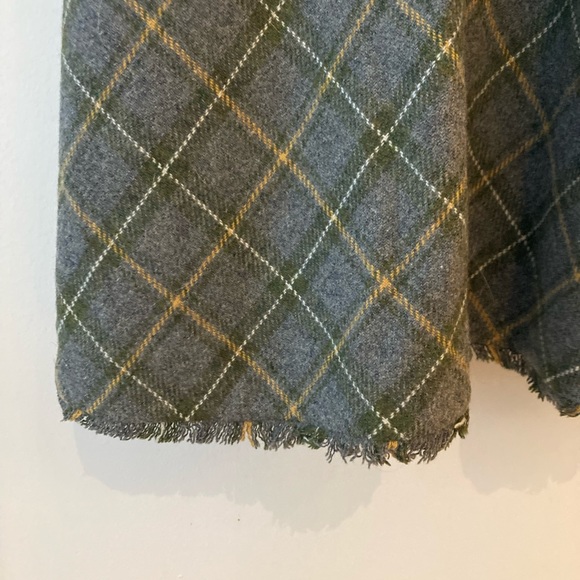 Banana Republic Tartan Wool Dress - Picture 3 of 7